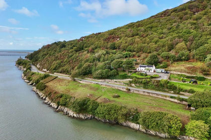 16 acres of Farmhouse for sale in Barmouth