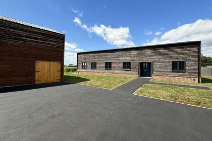 Barn Conversion for sale in St. Mary in the Marsh