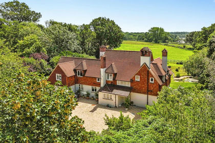 2.6 acres of House with Land for sale in Beaulieu
