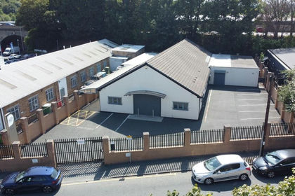 Warehouse for sale in Bradford East