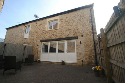 Barn Conversion for sale in Hemington