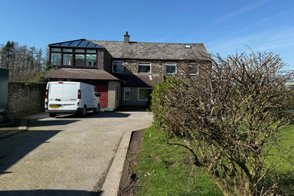 1.8 acres of House with Land for sale in Llandwrog