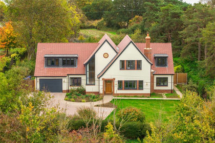 1.4 acres of House with Land for sale in Cottered