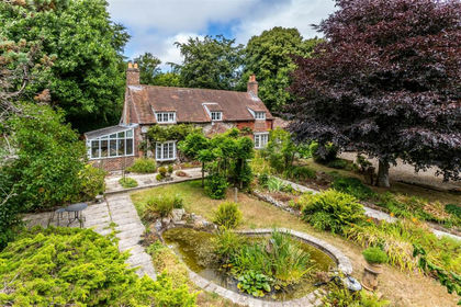 3 acres of Farmhouse for sale in Stoughton