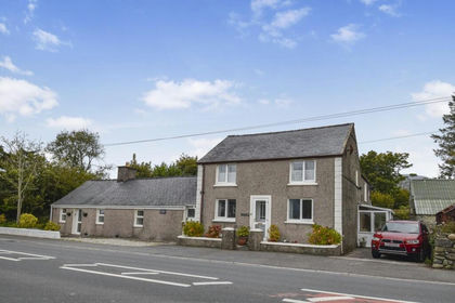 1.5 acres of Agricultural Land for sale in Clynnog