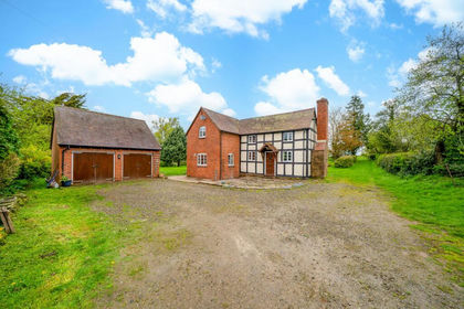 6.6 acres of House with Land for sale in Brimfield