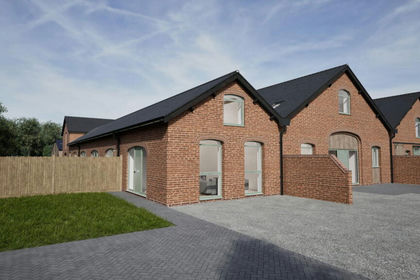 Land for sale in Sambourne