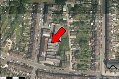 Warehouse for sale in Bath