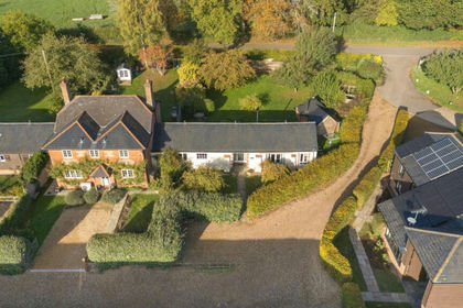 Barn Conversion for sale in Micheldever