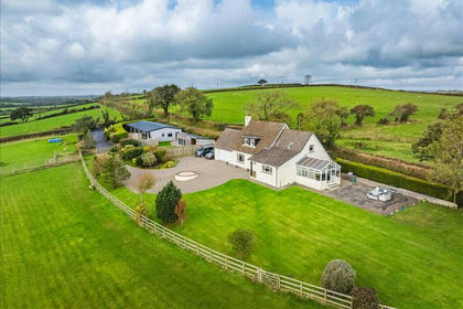 10.8 acres of Land for sale in Wiston