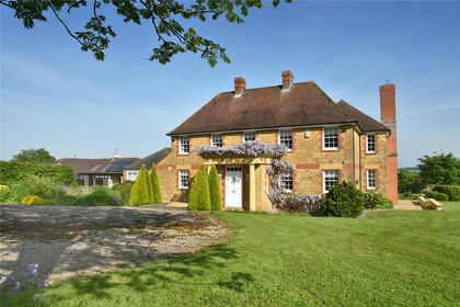 4.5 acres of House with Land for sale in Hardington Mandeville