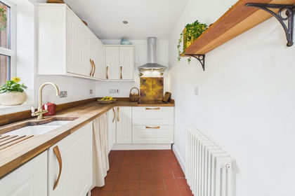Cottage for sale in North Dalton
