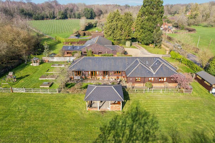 Barn Conversion for sale in Burnham