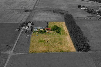 3 acres of Farmhouse for sale in Northill
