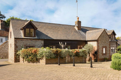 Barn Conversion for sale in Hemel Hempstead