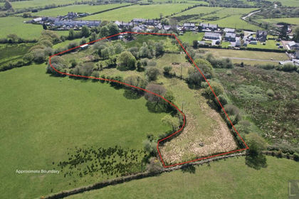 4.3 acres of Building Plot for sale in Llanystumdwy