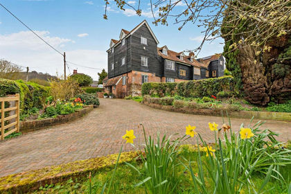 1 acre of House with Land for sale in Thurnham