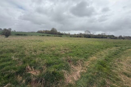 Cheap Land for sale in Barham