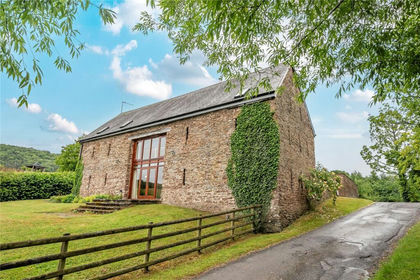 Land for sale in Llanrothal