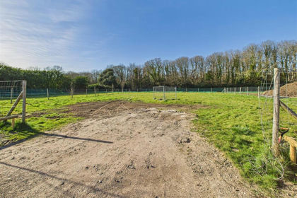 Development Land for sale in Hamble Valley