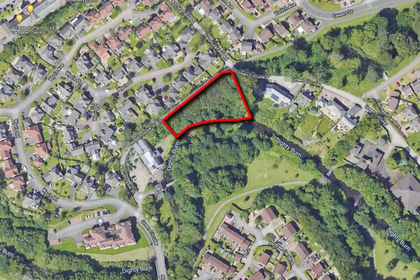 1 acres of Vacant Land for sale in Arbroath and Broughty Ferry