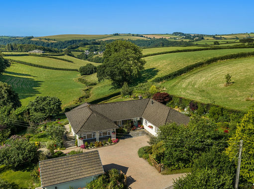 3.2 acres of House with Land for sale in Devon