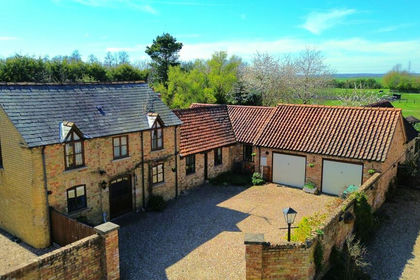 Barn Conversion for sale in Ewerby and Evedon