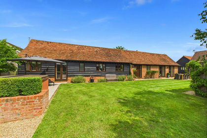 Land for sale in Quainton