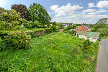 Building Plot for sale in Bighton