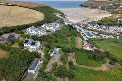 Cheap Land for sale in Mawgan-in-Pydar