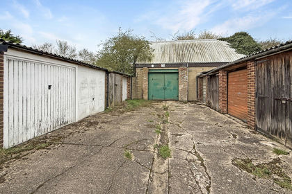 Workshop for sale in Cambridge