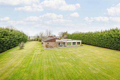 1 acre of House with Land for sale in Little Hallingbury