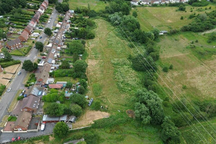 3 acres of House with Land for sale in Chesterfield