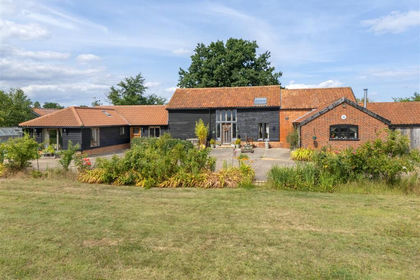 12 acres of House with Land for sale in Chediston