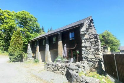 Barn Conversion for sale in Dolgellau
