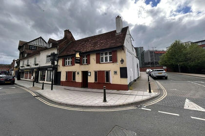 Pub for sale in Wycombe