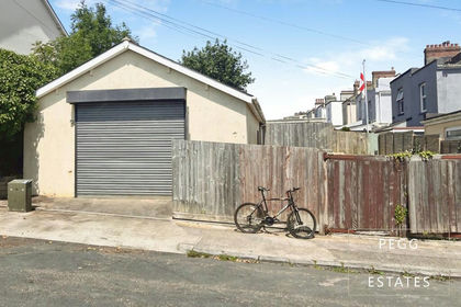 Land for sale in Torbay