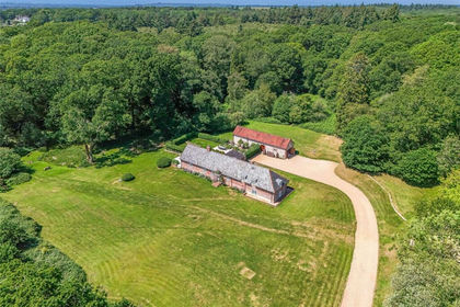 4.2 acres of House with Land for sale in Westbourne
