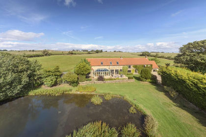 6.5 acres of House with Land for sale in Lynesack and Softley