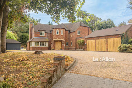 2 acres of House with Land for sale in Kinver