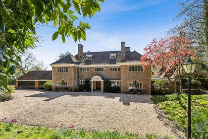 1.3 acres of House with Land for sale in Woking