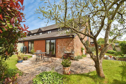 Barn Conversion for sale in Poltimore