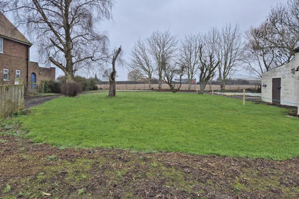 Building Plot for sale in Foston