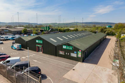 Warehouse for sale in Richard's Castle (Shropshire)