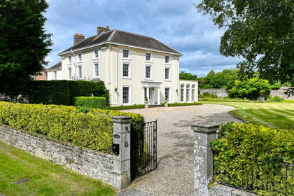 1 acre of Country Home for sale in Eardington