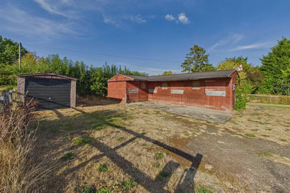 9.3 acres of Equestrian property for sale in Hanley Castle