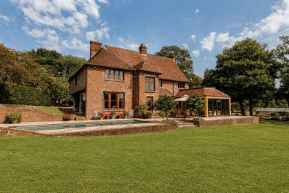 46.6 acres of Country Estate for sale in Lyminge