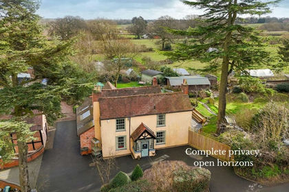 3 acres of Farmhouse for sale in Cheswick Green
