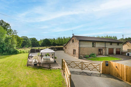 Barn Conversion for sale in Rock