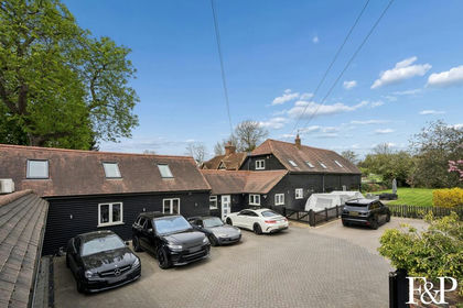 Barn Conversion for sale in Stoke Poges